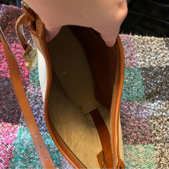 Dooney & Bourke All Weather Leather Purse - Picture 8 of 8